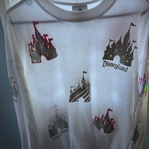 NWOT Disneyland white pullover with silver castle appliqués
